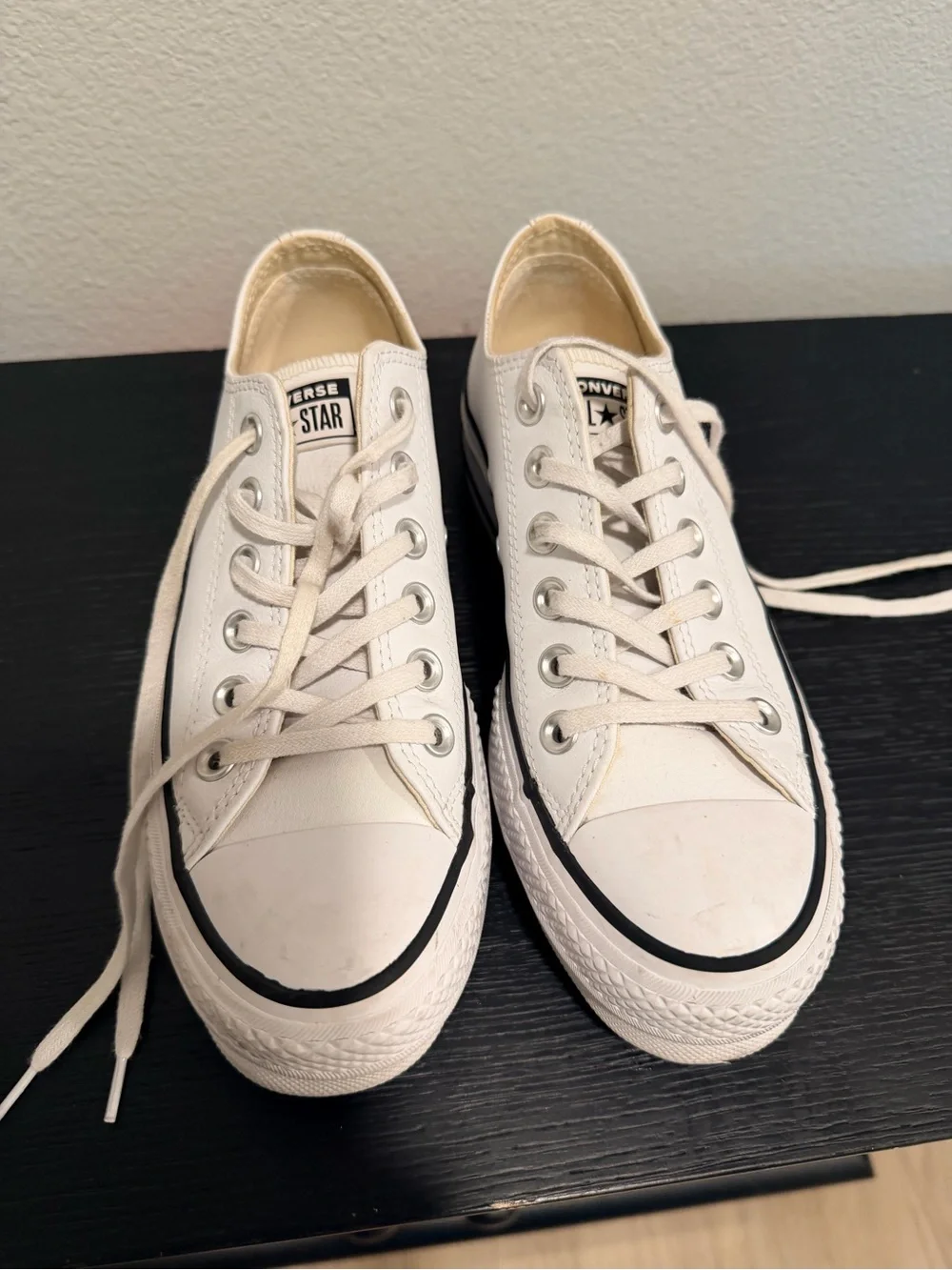 Converse Chuck Taylor All Star Low Top Sneakers - Size 6